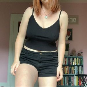 3/$20 H&M Black ribbed tank top